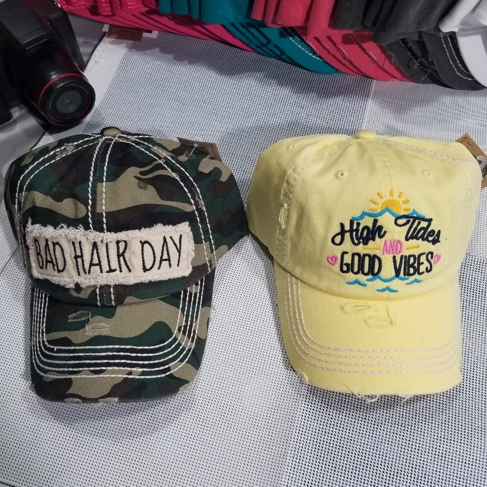 Vintage Hats Design Bad Hair Day Good Vibes Hats (2 pack)